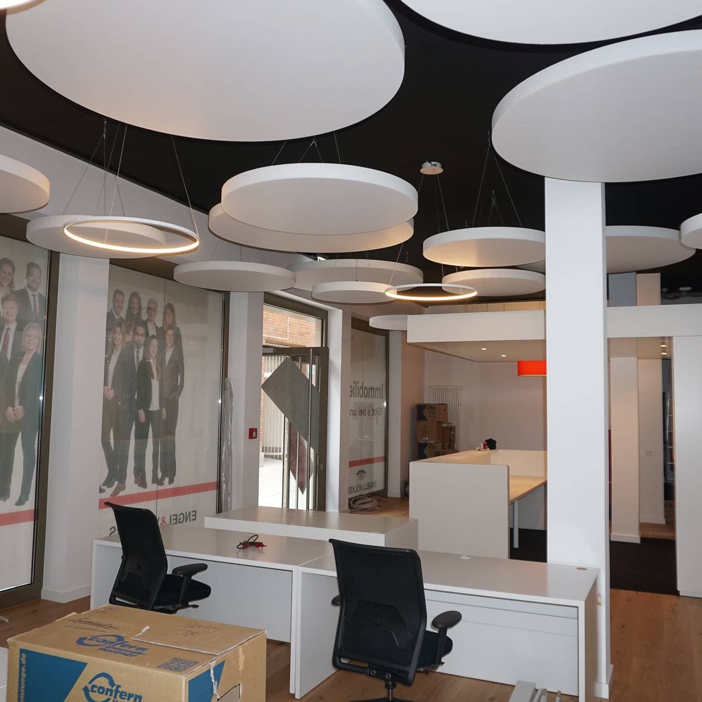 SUAM Ceiling Raft with Built-in Components